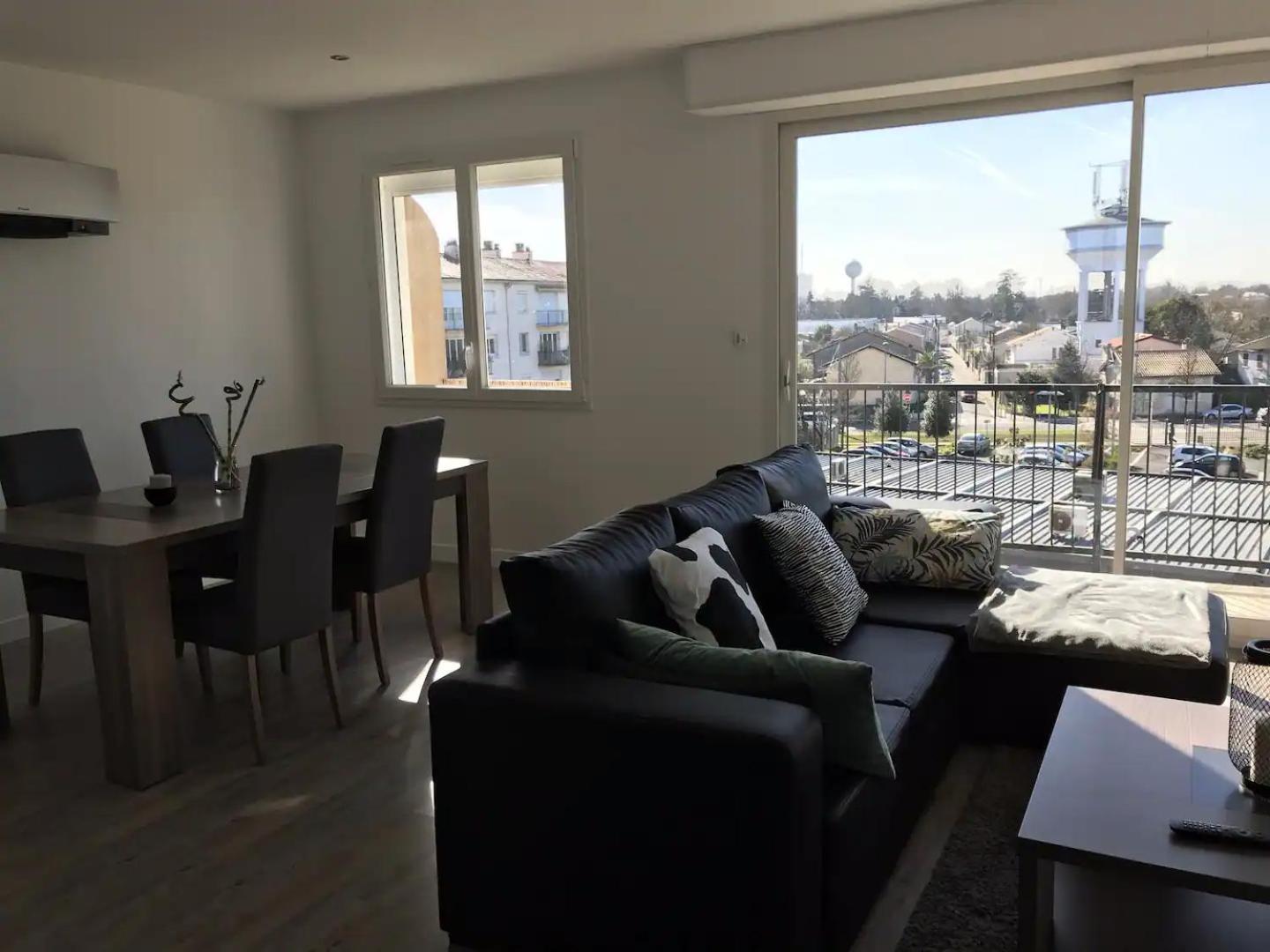 Superbe Appartement Proche Bordeaux Pied Du Tram ロルモン エクステリア 写真